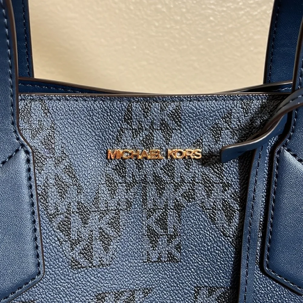 NWT Michael Kors Maple Admiral Blue LG Tote